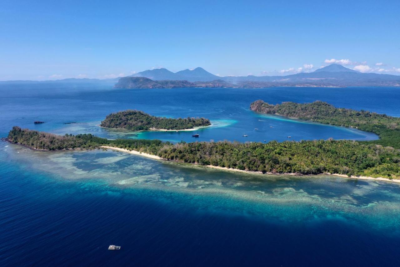 Blue Bay Divers Likupang Bangka Kültér fotó