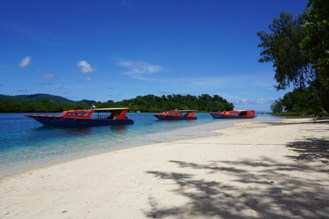 Blue Bay Divers Likupang Bangka Kültér fotó